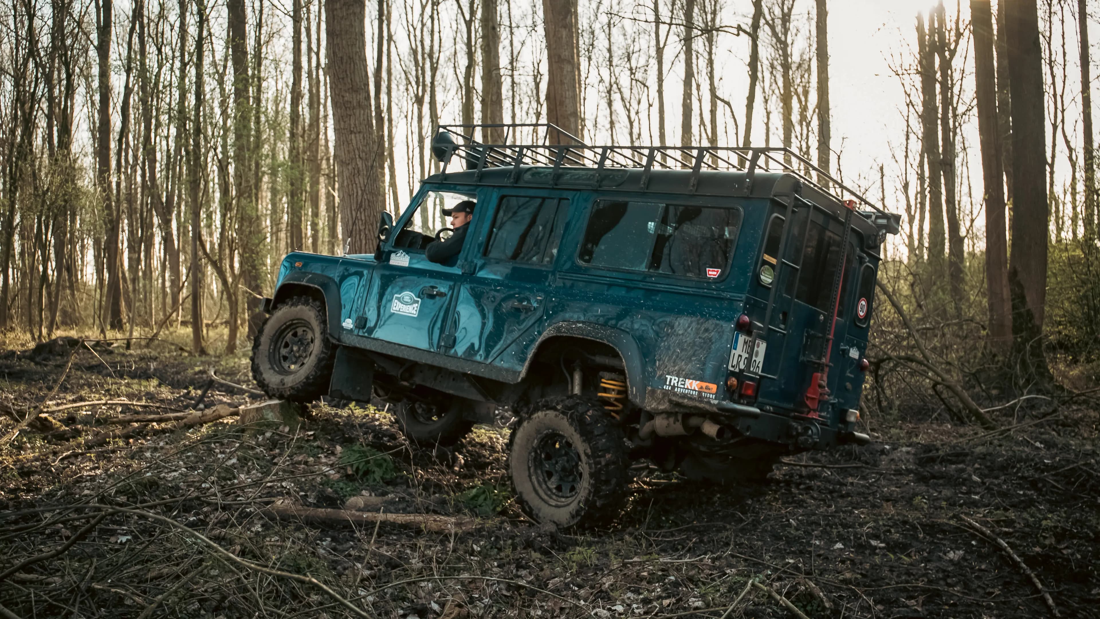 Eigenes Fahrzeug für geführte 4x4 Expedition Hochpassroute Westalpen 4990 Euro