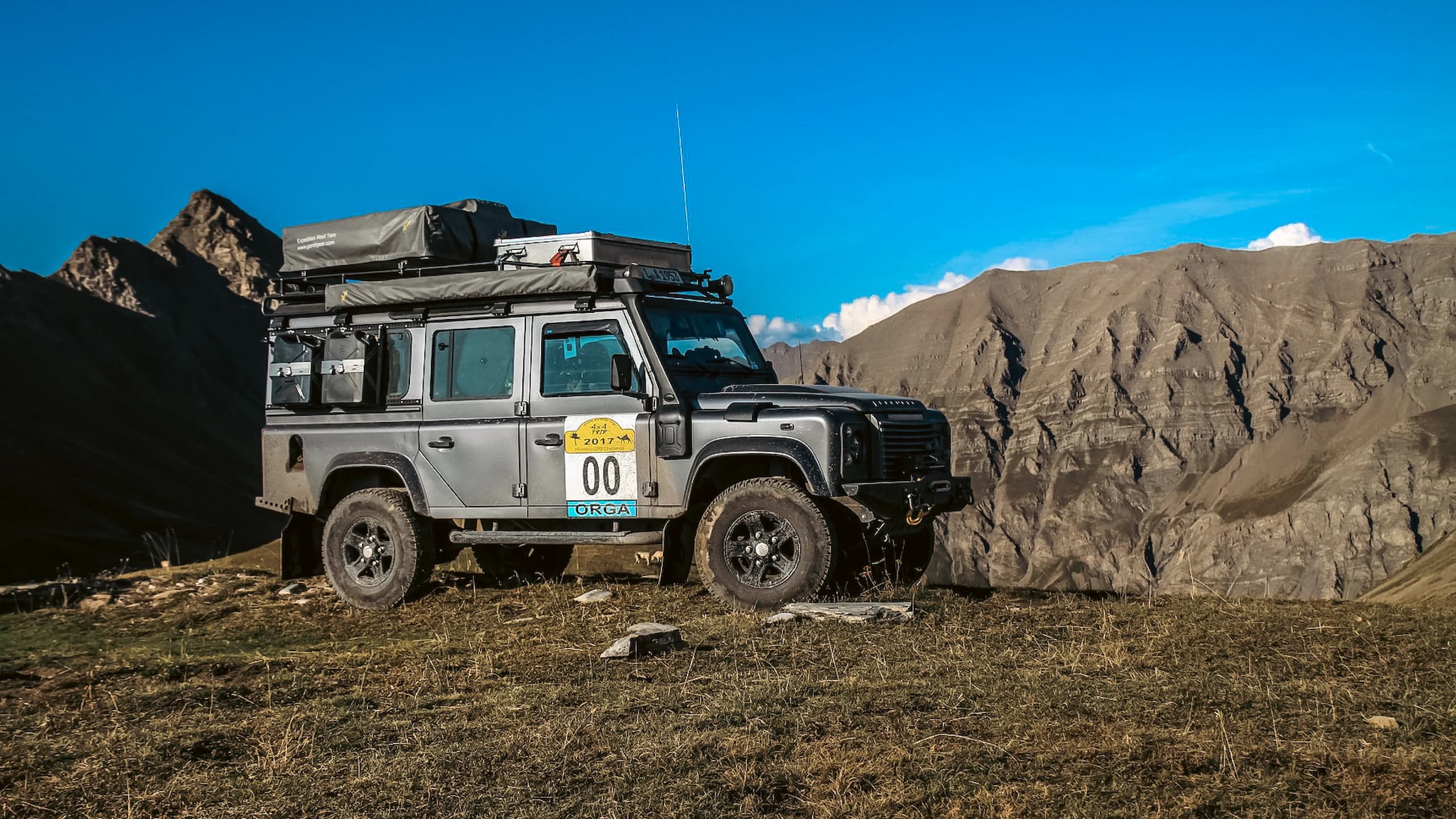4x4 Expedition Hochpassroute Westalpen Geländewagen Schotterpiste Alpenpässe